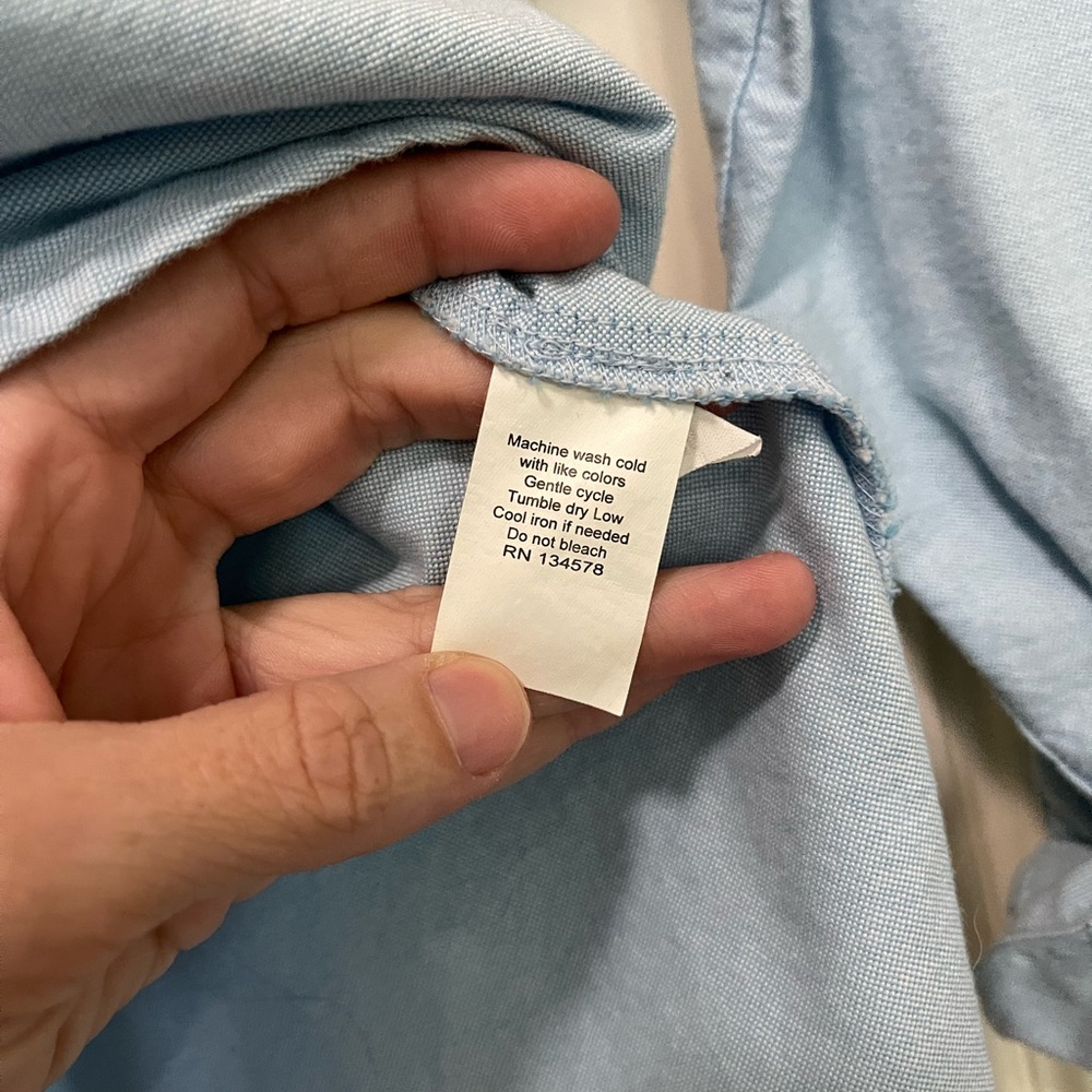 Vineyard Vines Half Button Down Blue Chambray Shi… - image 4